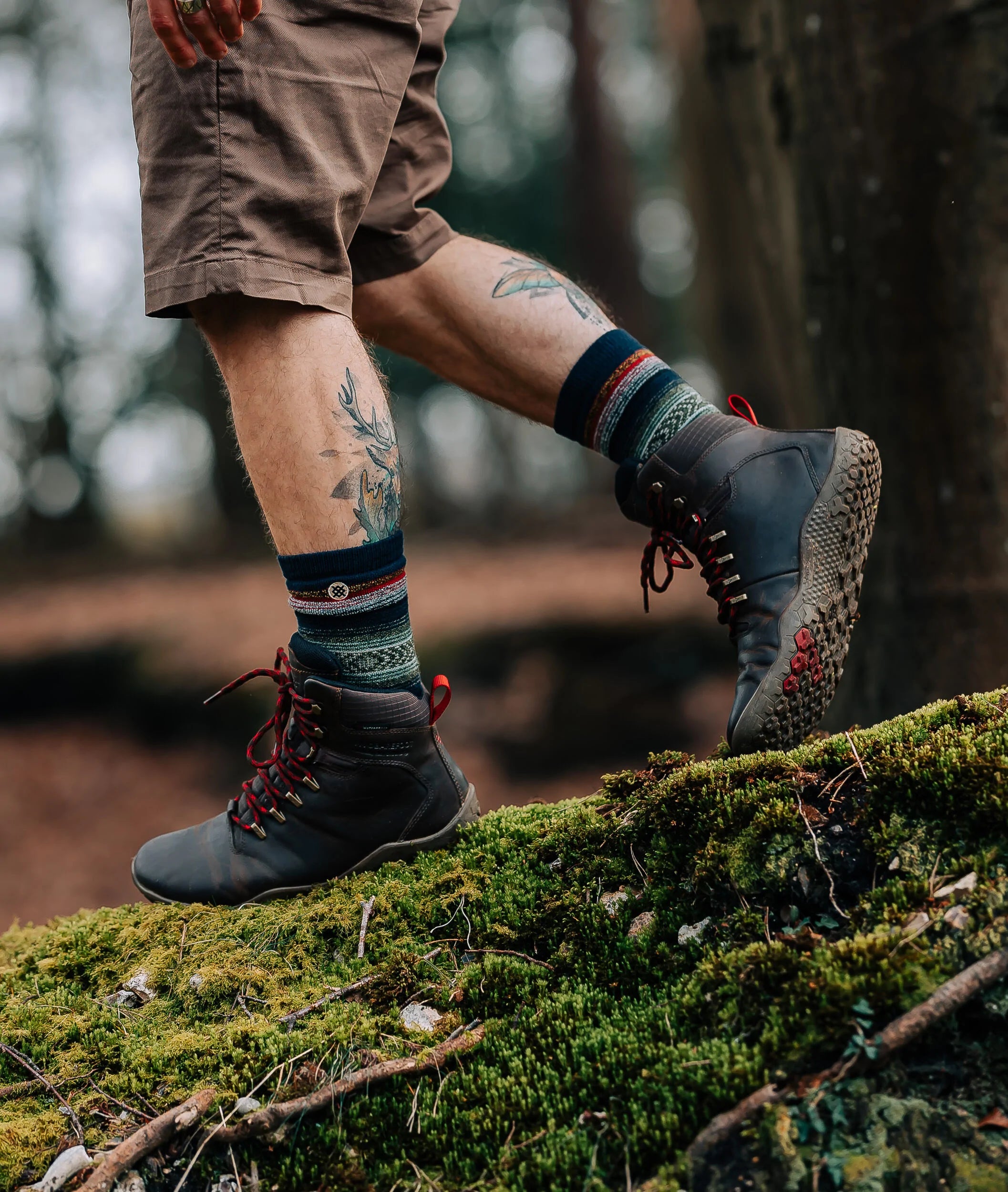 http://stance.ca/cdn/shop/collections/lifestyle_hiking_040122.webp?v=1663367444